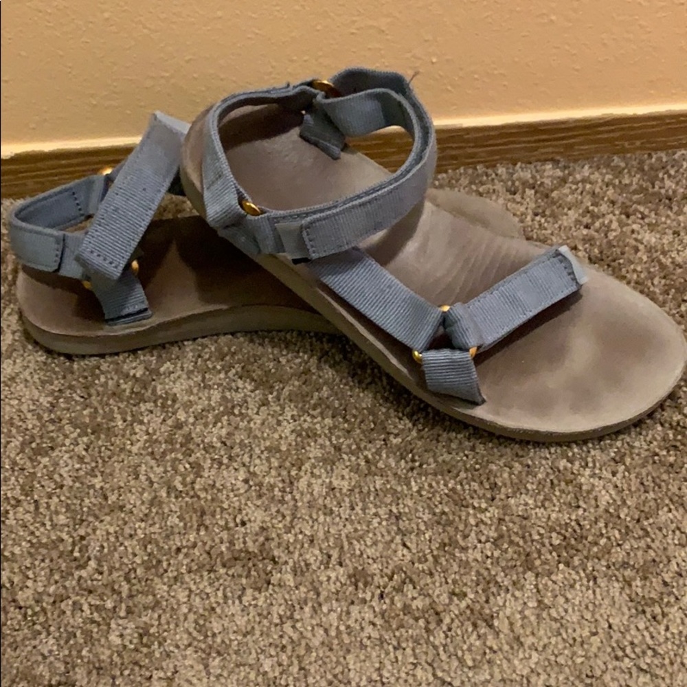 Baby blue/gold Teva sandals